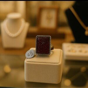 ♥️Red druzy agate epoxy coated silver plate ring